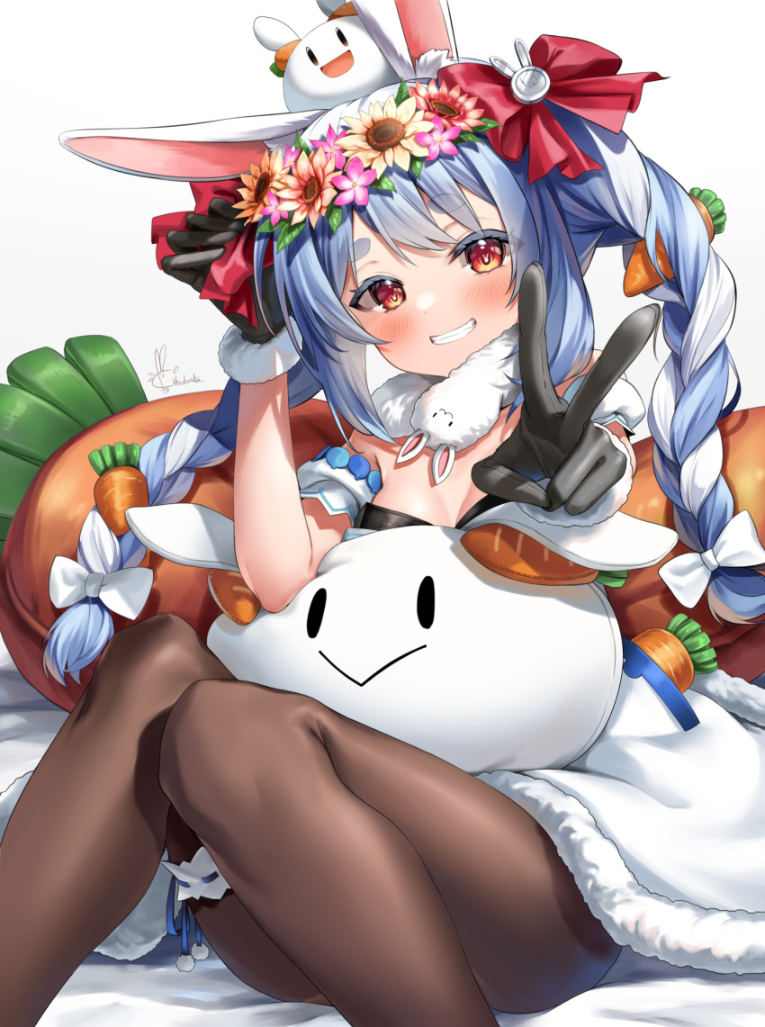 1girl animal_ear_fluff animal_ears arm_up bangs bed_sheet black_gloves blue_hair blush bow braid breasts brown_legwear bunny-shaped_pupils bunny_ears carrot carrot_hair_ornament commentary_request creature_on_head detached_sleeves don-chan_(usada_pekora) dress eyebrows_visible_through_hair feet_out_of_frame flower food-themed_hair_ornament fur-trimmed_dress fur_scarf fur_trim gloves grin hair_bow hair_ornament hand_up head_wreath highres hololive kito_koruta long_hair looking_at_viewer multicolored_hair nousagi_(usada_pekora) outstretched_arm pantyhose red_bow red_eyes red_flower scarf short_eyebrows short_sleeves signature simple_background sitting smile solo stuffed_animal stuffed_bunny stuffed_carrot stuffed_toy thick_eyebrows thigh_strap twin_braids twintails two-tone_hair usada_pekora v virtual_youtuber white_background white_dress white_hair white_scarf yellow_flower