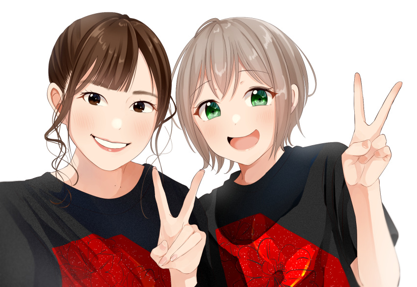 2girls aoba_moca bang_dream! bangs black_shirt brown_eyes brown_hair elu_pom eyelashes green_eyes grin highres long_hair matching_outfit misawa_sachika multiple_girls real_life selfie shirt short_hair signature silver_hair smile t-shirt upper_body v voice_actor voice_actor_connection white_background