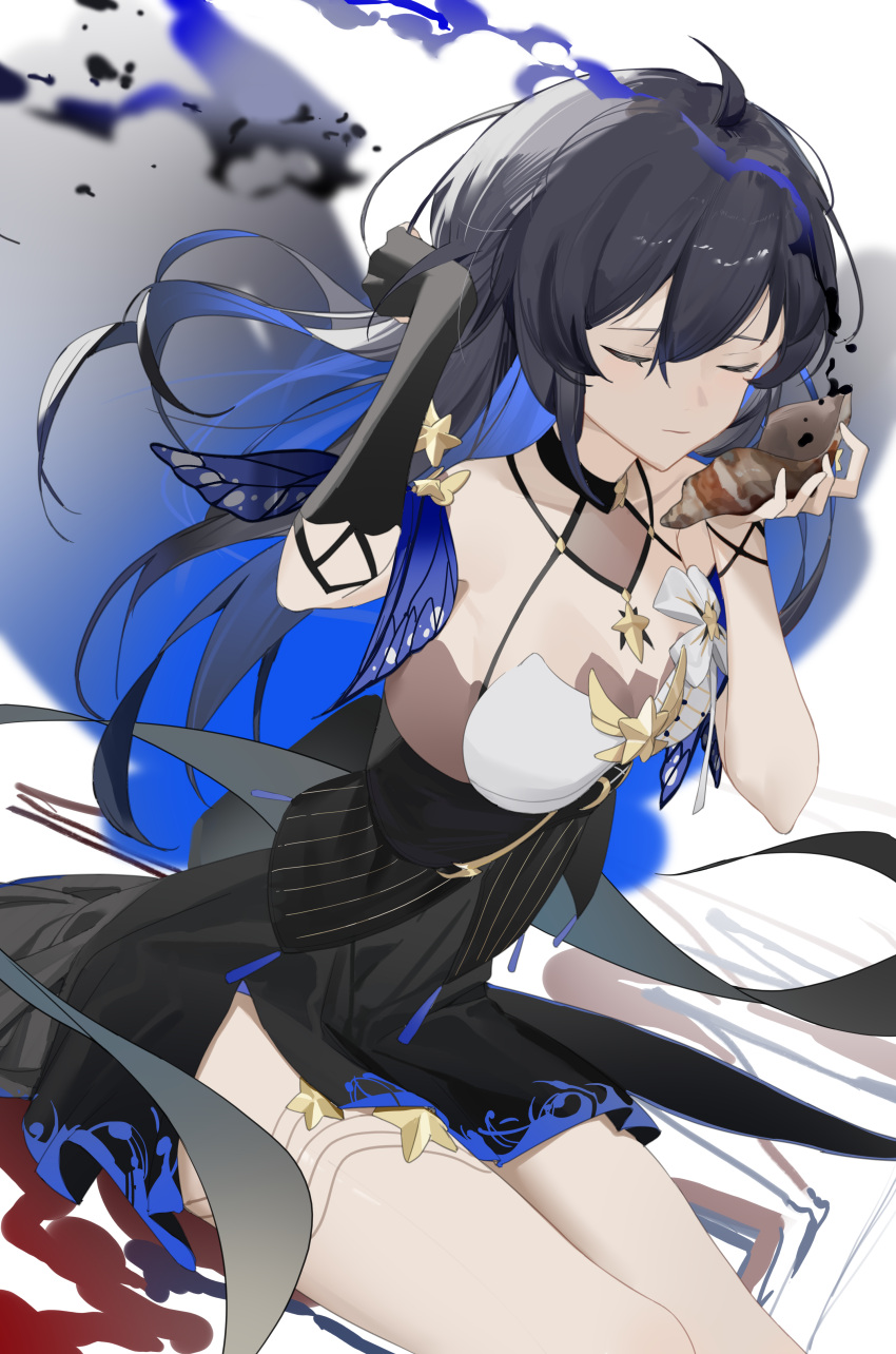 1girl absurdres adjusting_hair arm_up bangs bare_legs black_gloves black_hair blue_hair chinese_commentary closed_eyes colored_inner_hair commentary_request cowboy_shot dress elbow_gloves frown gloves hair_ornament highres holding_shell honkai_(series) honkai_impact_3rd kuo_(kuo114514) long_hair multicolored_hair seashell seele_vollerei shell simple_background sleeveless sleeveless_dress solo star_(symbol) star_hair_ornament white_background