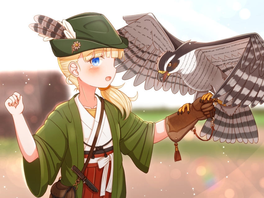 1girl animal_on_arm bangs bird bird_on_arm blonde_hair blue_eyes blunt_bangs brown_gloves falcon falconry gloves green_headwear hair_ornament hakama hat highres japanese_clothes kantai_collection long_hair red_hakama shin'you_(kancolle) side_ponytail single_glove solo suzushiro_(gripen39) tyrolean_hat upper_body