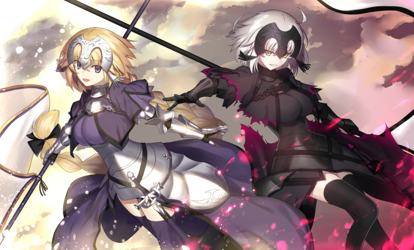 2girls ahoge armor armored_dress bangs black_legwear blonde_hair blue_legwear braid braided_ponytail breasts chain cloak cloud fate/grand_order fate_(series) flag headpiece highres holding holding_flag holding_weapon jeanne_d'arc_(alter)_(fate) jeanne_d'arc_(fate) jeanne_d'arc_(fate)_(all) kauto long_hair looking_at_viewer multiple_girls open_mouth ponytail purple_eyes short_hair silver_hair smile sword thighhighs type-moon weapon yellow_eyes