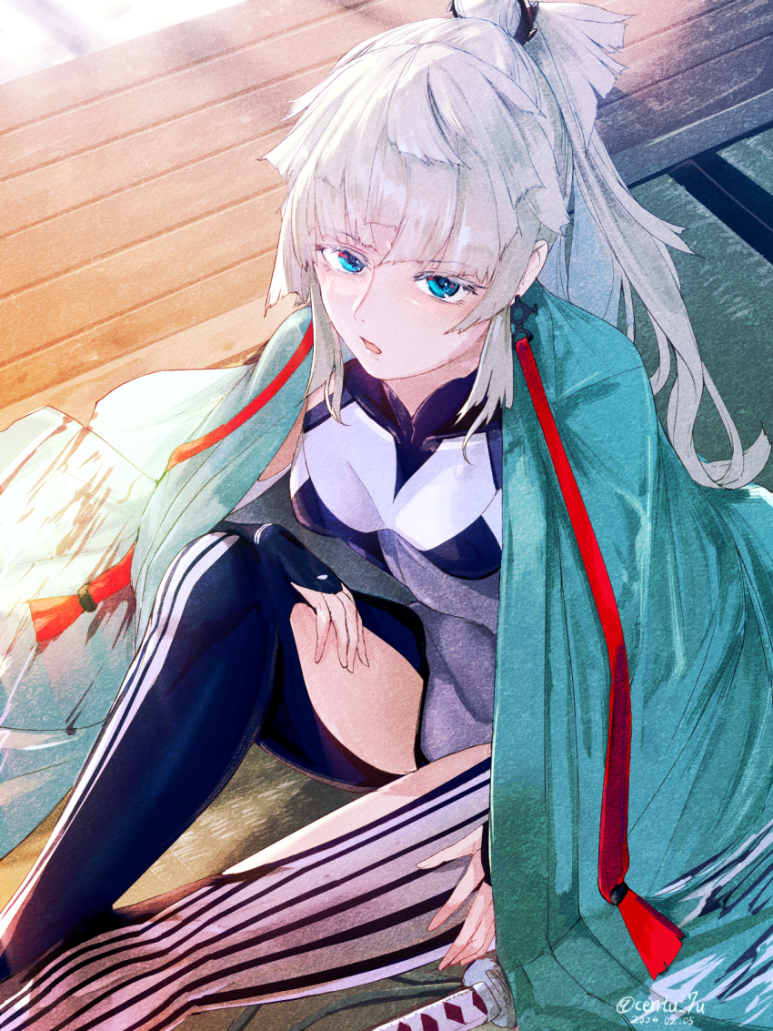 1girl armpit_cutout black_bodysuit bodysuit braided_hair_rings breasts cent_u clothing_cutout collared_bodysuit covered_navel earrings fate/grand_order fate/samurai_remnant fate_(series) green_eyes green_haori hair_ribbon highres japanese_clothes jewelry kimono kishimen_hair long_hair looking_at_viewer medium_breasts ponytail ribbon sidelocks skin_tight solo striped_bodysuit thigh_cutout thighs turtleneck_bodysuit two-tone_bodysuit white_bodysuit white_hair yui_shousetsu_(fate) yui_shousetsu_(first_ascension)_(fate)