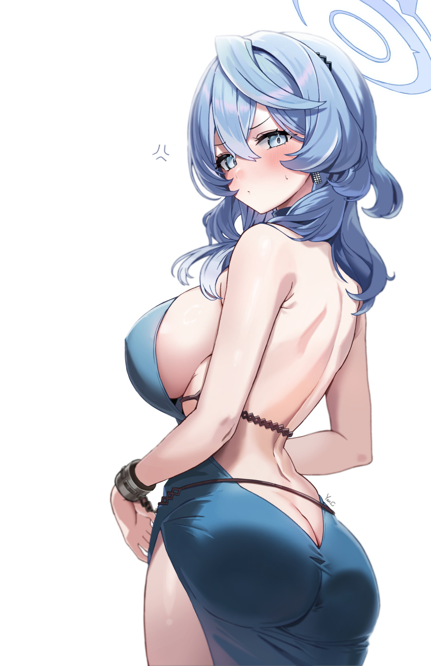 1girl absurdres ako_(blue_archive) ako_(dress)_(blue_archive) anger_vein ass backless_dress backless_outfit black_hairband blue_archive blue_eyes blue_hair blue_halo blush breasts closed_mouth cowboy_shot dress earrings hair_between_eyes hairband halo highres jewelry large_breasts long_hair looking_at_viewer official_alternate_costume simple_background sleeveless sleeveless_dress solo white_background yan.c