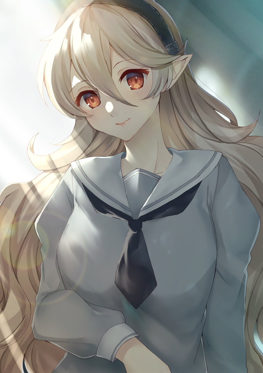 1girl alternate_costume black_hairband black_neckerchief closed_mouth commentary_request corrin_(female)_(fire_emblem) corrin_(fire_emblem) edamameoka fire_emblem fire_emblem_fates grey_shirt hairband highres long_hair long_sleeves looking_at_viewer neckerchief pointy_ears red_eyes sailor_collar shirt simple_background smile solo sunlight very_long_hair white_sailor_collar