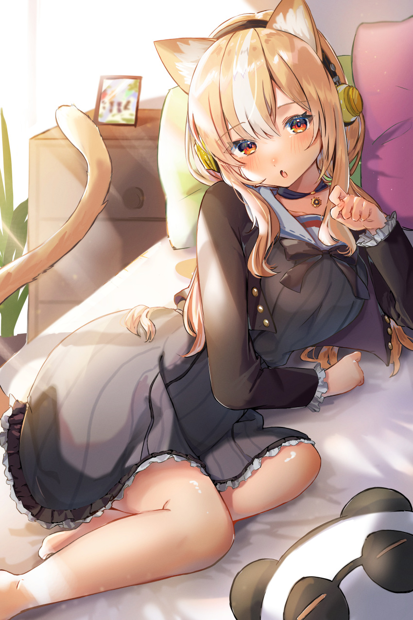 amefukura_art animal_ears headphones nekomimi tail