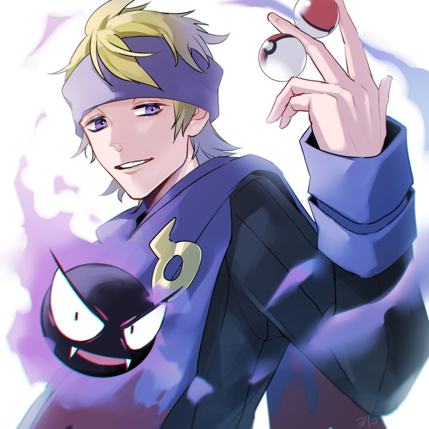 1boy bangs black_sweater blonde_hair commentary_request gastly gen_1_pokemon hand_up highres holding holding_poke_ball long_sleeves male_focus medium_hair morty_(pokemon) parted_lips poke_ball poke_ball_(basic) pokemon pokemon_(creature) pokemon_(game) pokemon_hgss purple_eyes purple_headband purple_scarf ribbed_sweater scarf smile sweater upper_body yori_(ito_haruki)