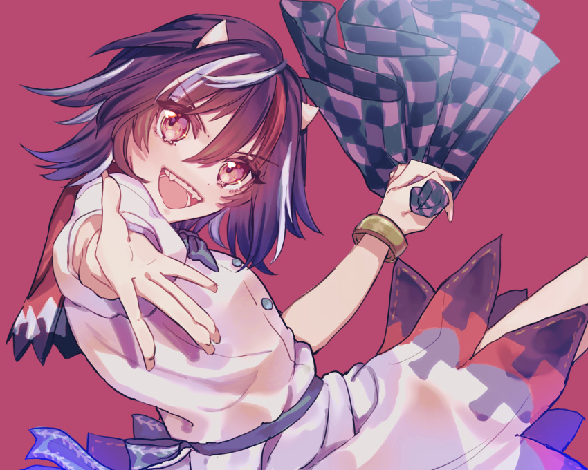 1girl arrow_print black_hair blue_ribbon breasts buttons checkered checkered_scarf dress eyebrows_visible_through_hair fangs gold_bracelet hair_between_eyes highres horns kijin_seija kugasaru looking_at_viewer multicolored_hair nimble_fabric puffy_short_sleeves puffy_sleeves red_background red_eyes red_hair ribbon scarf short_sleeves small_breasts solo streaked_hair touhou upper_teeth white_dress white_hair