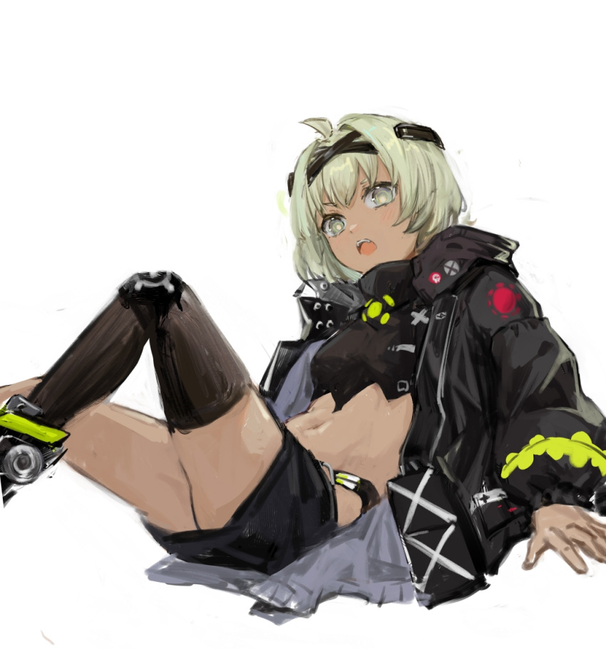 1girl ahoge bangs black_jacket commentary_request dark-skinned_female dark_skin girls'_frontline green_eyes jacket kh2002_(girls'_frontline) knee_pads light_green_hair midriff navel open_mouth qiujiao short_hair single_thighhigh solo thighhighs white_background