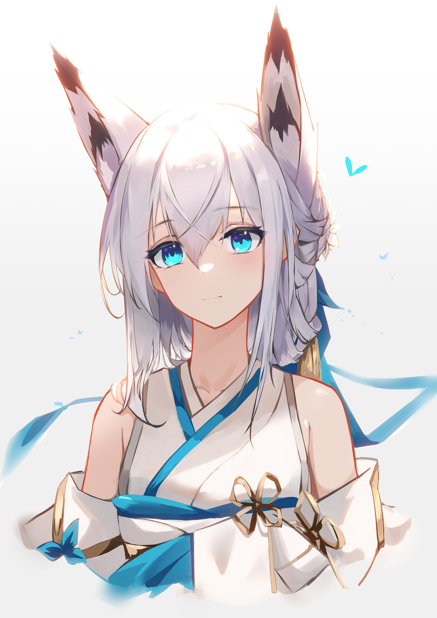 1girl animal_ears azur_lane bare_shoulders blue_eyes fox_ears fox_girl grey_hair highres japanese_clothes kawakaze_(azur_lane) kawakaze_(unsullied_white_fox)_(azur_lane) kimono long_hair looking_at_viewer official_alternate_costume qianzhaojihuajipao ribbon-trimmed_clothes ribbon_trim sash second-party_source simple_background solo uchikake upper_body white_background white_hair white_kimono