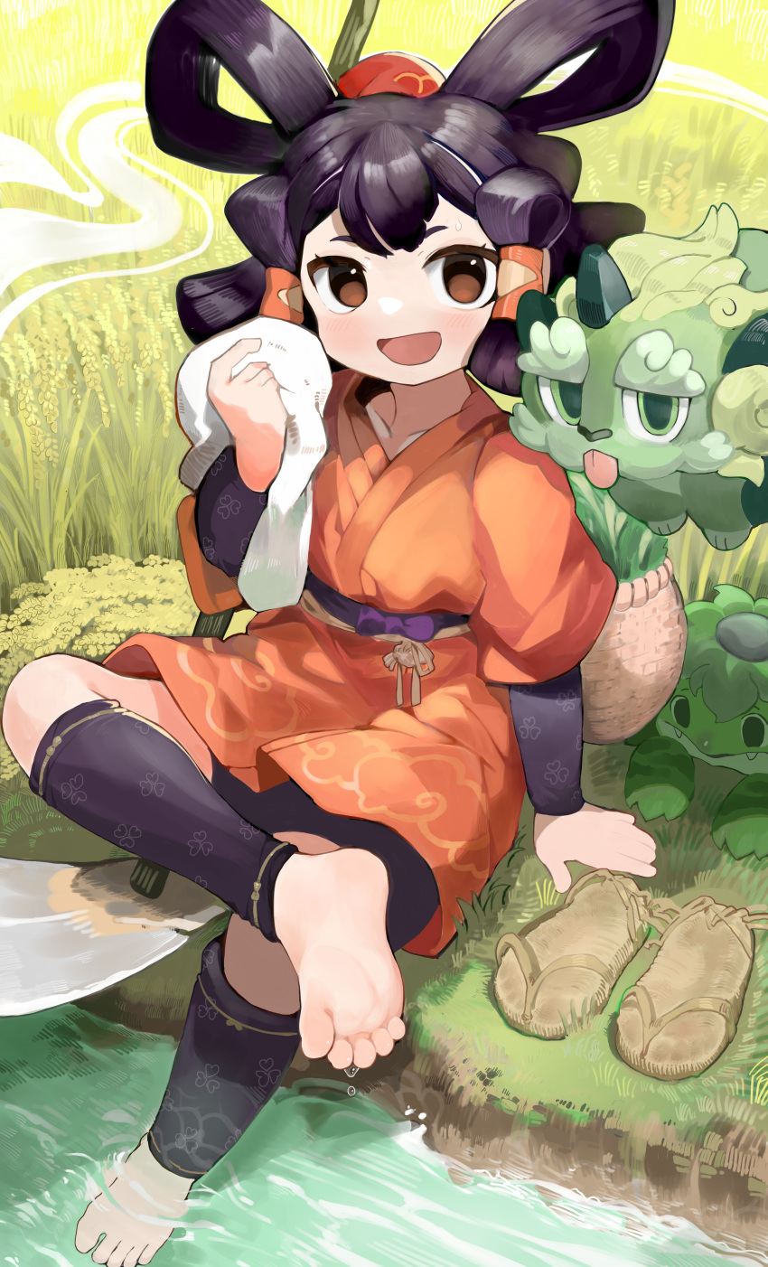 1girl absurdres barefoot black_hair brown_eyes feet footprints highres japanese_clothes kappa kimono long_hair menthako red_kimono sakuna-hime sandals sandals_removed shoes shoes_removed short_kimono sitting smile soaking_feet soles tama-jii tensui_no_sakuna-hime toes waraji