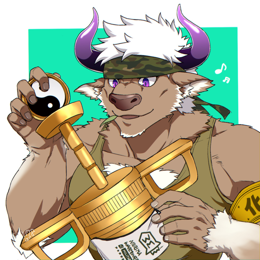 1boy animal_ears bara bare_shoulders brown_fur camouflage camouflage_headwear chest_hair cow_ears cow_horns furry furry_male green_tank_top headband highres holding holding_syringe horns huge_weapon male_focus mature_male minotaur mint muscular muscular_male oversized_object pectorals purple_eyes purple_horns shennong_(housamo) short_hair sideburns sidepec smile solo syringe tank_top tokyo_afterschool_summoners upper_body weapon white_hair yanai_inaya yin_yang yin_yang_print