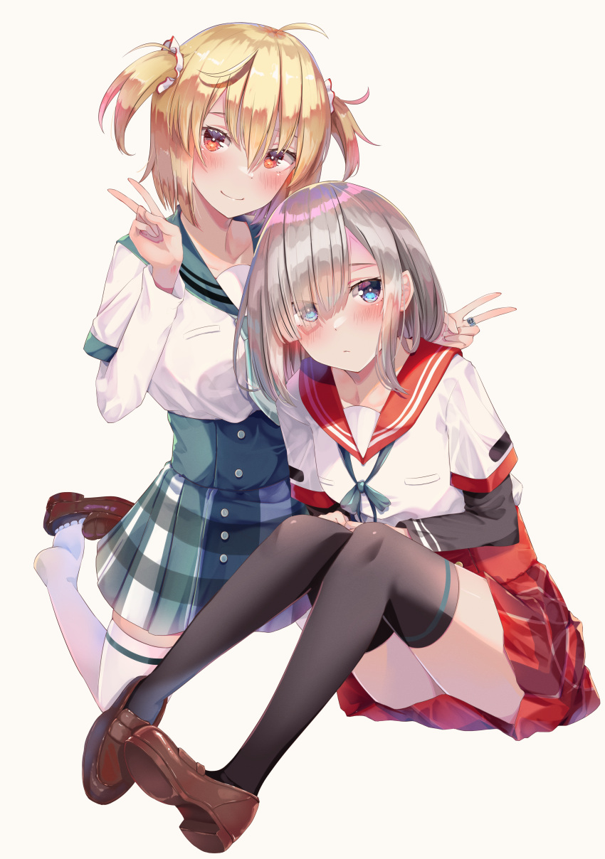 2girls absurdres ahoge ayano_rika bangs bell black_legwear black_sleeves blonde_hair blue_eyes blush brown_footwear chuuou_academy_uniform collarbone green_ribbon green_sailor_collar hair_bell hair_ornament hair_over_one_eye highres isuzu_ren jewelry kamihama_university_affiliated_school_uniform loafers long_sleeves looking_at_viewer magia_record:_mahou_shoujo_madoka_magica_gaiden mahou_shoujo_madoka_magica multiple_girls orange_eyes plaid plaid_skirt red_sailor_collar red_skirt ribbon ring sailor_collar school_uniform serafuku shoes short_hair sidelocks silver_hair simple_background skirt smile thighhighs twintails two_side_up v white_background white_legwear white_sleeves yuunamida_uyu