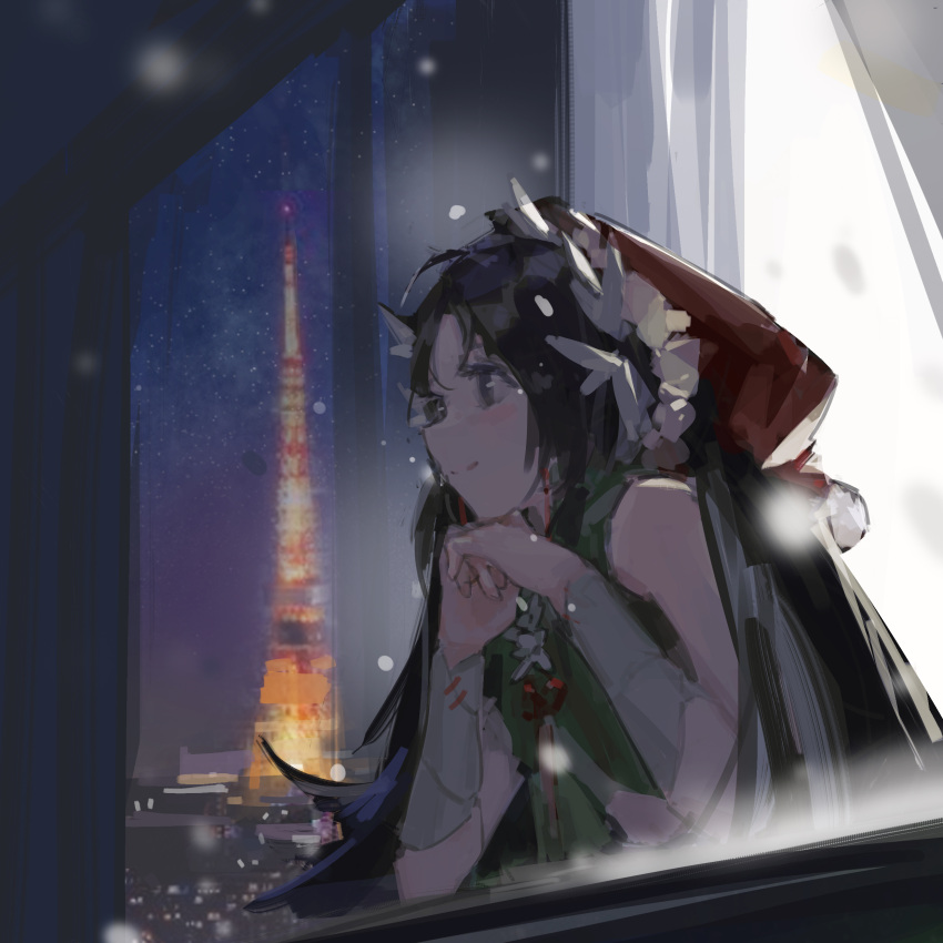 1girl absurdres black_eyes black_hair chinese_commentary closed_mouth commentary_request curtains from_outside green_shirt hat highres long_hair original red_headwear santa_hat shirt sleeveless sleeveless_shirt smile snowing solo through_window tokyo_tower upper_body window wrist_guards zygocactus