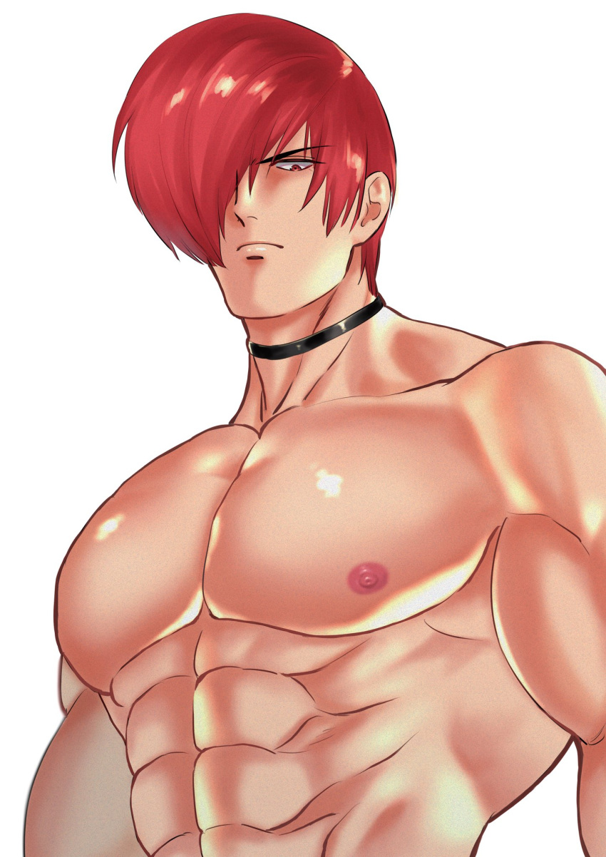 1boy abs bangs bara beniazumaru black_choker choker closed_mouth hair_over_one_eye hand_up highres large_pectorals looking_at_viewer male_focus muscular muscular_male navel nipples one_eye_covered pectorals red_eyes red_hair short_hair solo the_king_of_fighters the_king_of_fighters_'95 the_king_of_fighters_xv upper_body white_background yagami_iori
