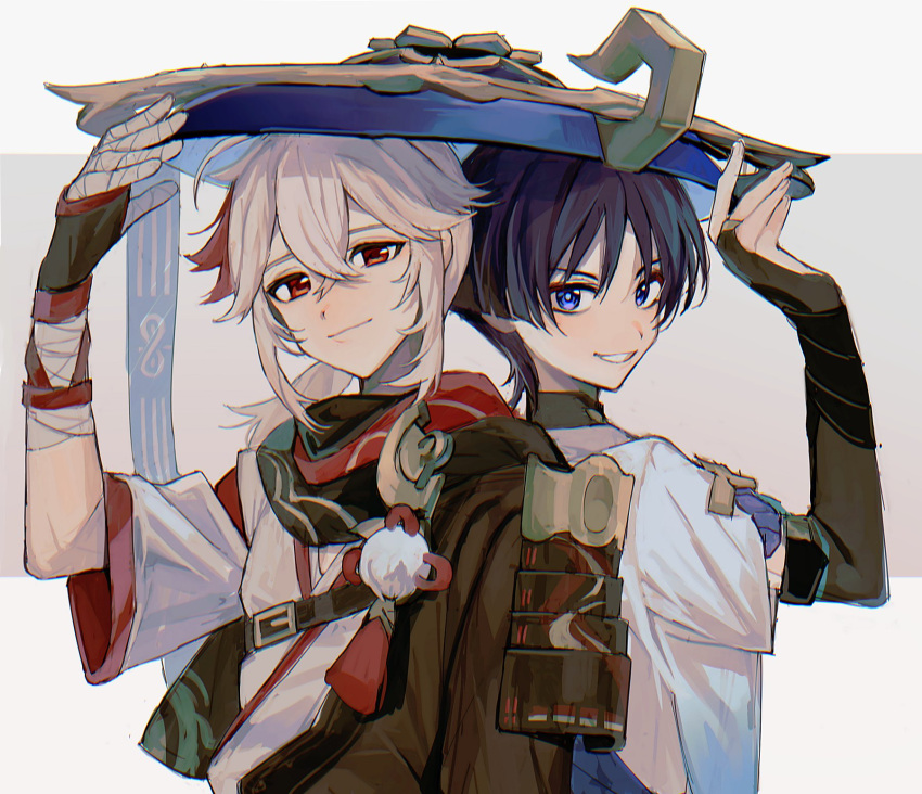 2boys armor bandaged_hand bandages black_gloves black_hair blue_eyes closed_eyes fingerless_gloves genshin_impact gloves grin hair_between_eyes hat highres japanese_armor japanese_clothes jingasa kaedehara_kazuha kote kurokote looking_at_viewer male_focus multicolored_hair multiple_boys oshi_taberu ponytail red_eyes scaramouche_(genshin_impact) shared_hat simple_background smile streaked_hair two-tone_background upper_body wanderer_(genshin_impact)