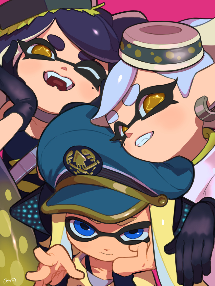 +_+ 3girls absurdres aqua_headwear black_hair blonde_hair blue_eyes blue_headwear callie_(splatoon) close-up earrings fangs green_headwear hat headgear highres inkling jewelry long_hair looking_at_viewer marie_(splatoon) multiple_girls one_eye_closed open_mouth otoboke-san short_hair smile splatoon_(series) splatoon_3 teeth thick_eyebrows upper_body white_hair white_headwear yellow_eyes