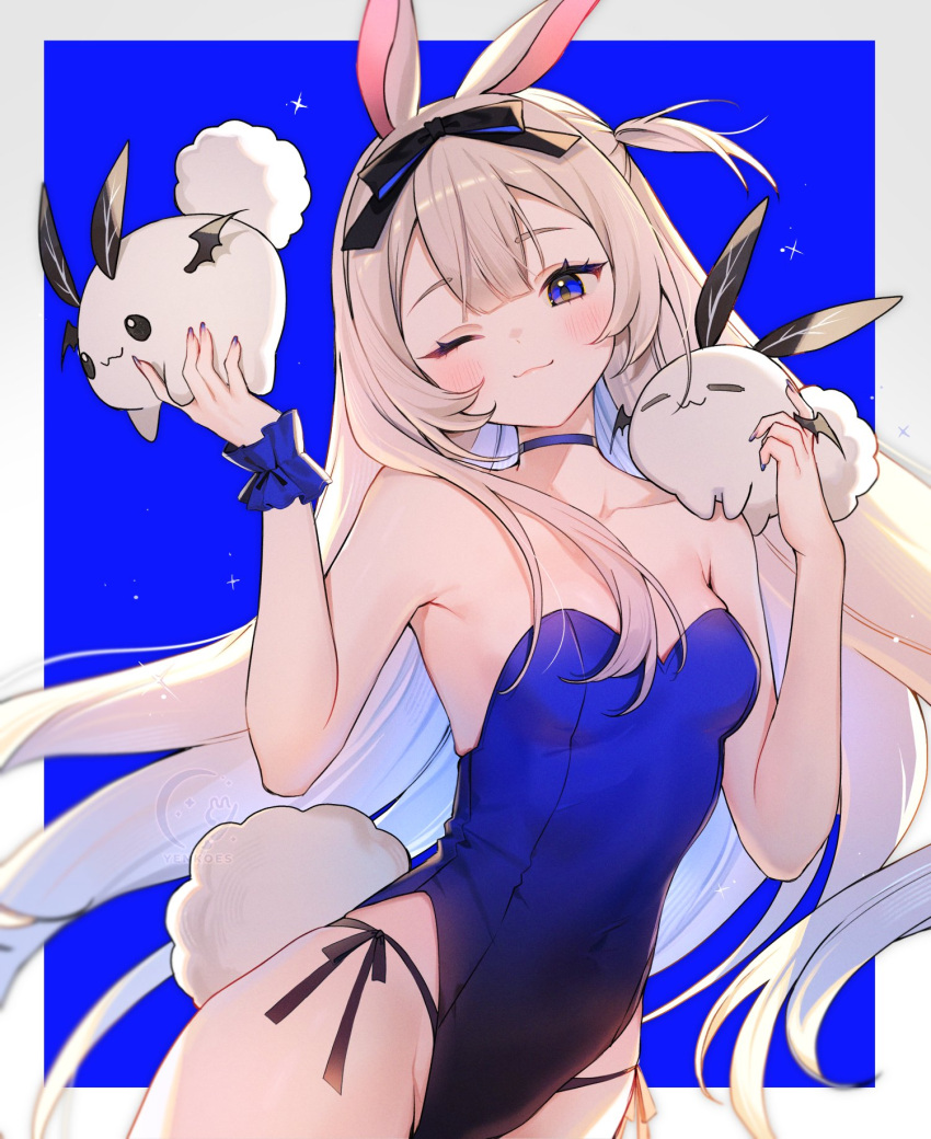 1girl :3 animal_ears artist_logo black_bow black_panties blonde_hair blue_background blue_choker blue_eyes blue_leotard blue_nails bow breasts choker creature double-parted_bangs fingernails hair_bow highres indie_virtual_youtuber leotard light_blush long_hair one_eye_closed one_side_up panties rabbit_ears rabbit_girl rabbit_tail side-tie_panties small_breasts smile solo sparkle string_panties tail underwear very_long_hair virtual_youtuber yenko_(vtuber) yenkoes