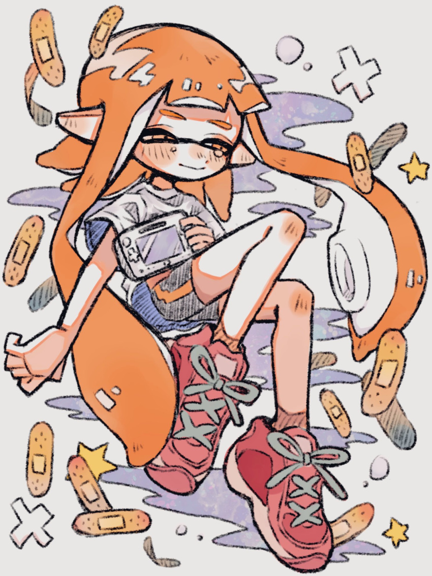 1girl bandaid bike_shorts black_shorts closed_mouth full_body game_console highres inkling inkling_girl inkling_player_character long_hair orange_eyes orange_hair pink_footwear pointy_ears shirt shoelaces shoes short_sleeves shorts single_vertical_stripe smile sneakers solo splatoon_(series) splatoon_1 star_(symbol) suku1do t-shirt tentacle_hair very_long_hair white_shirt wii_u wii_u_gamepad