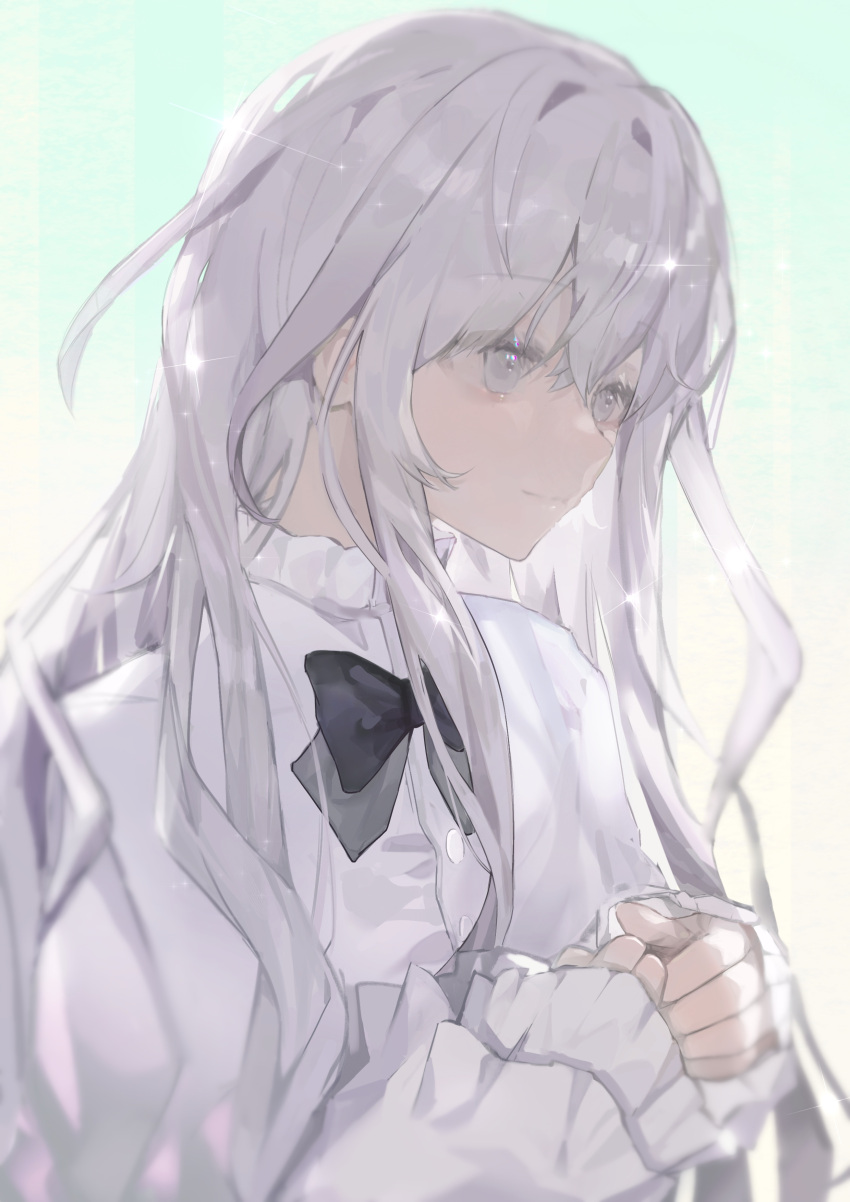 1girl absurdres black_bow blurry bow crossed_bangs depth_of_field fqfwrz genderswap genderswap_(mtf) grey_hair hair_between_eyes highres long_hair long_sleeves shi_cunjin sidelocks skirt solo white_eyes white_hair zhibo_xie_chun_ai_wen_de_wo_zai_chongzu_feng_shen