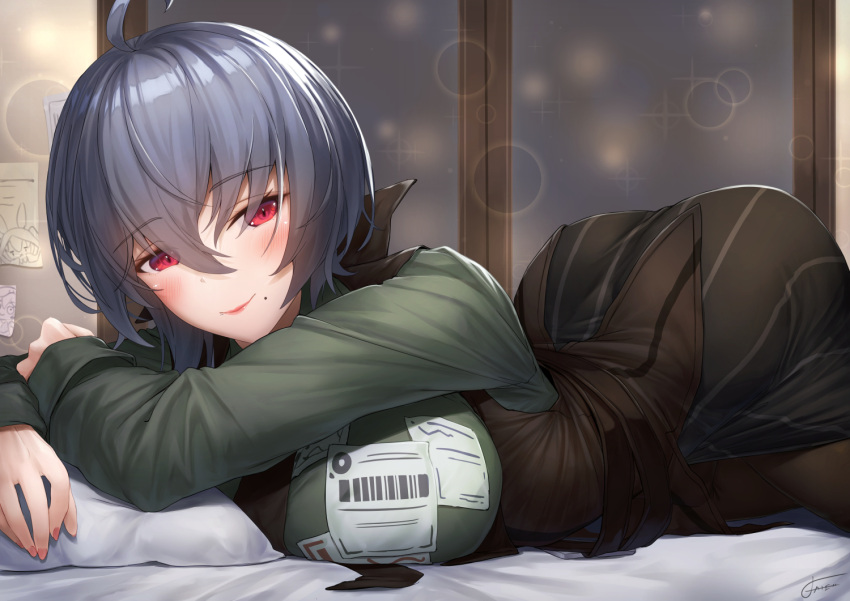 1girl antenna_hair bangs bed bed_sheet breasts closed_mouth grey_hair hair_between_eyes honkai_(series) honkai_impact_3rd indoors long_hair long_sleeves looking_at_viewer lying medium_hair mole mole_under_mouth on_stomach pillow raven_(honkai_impact_3rd) red_eyes smile solo window xfate