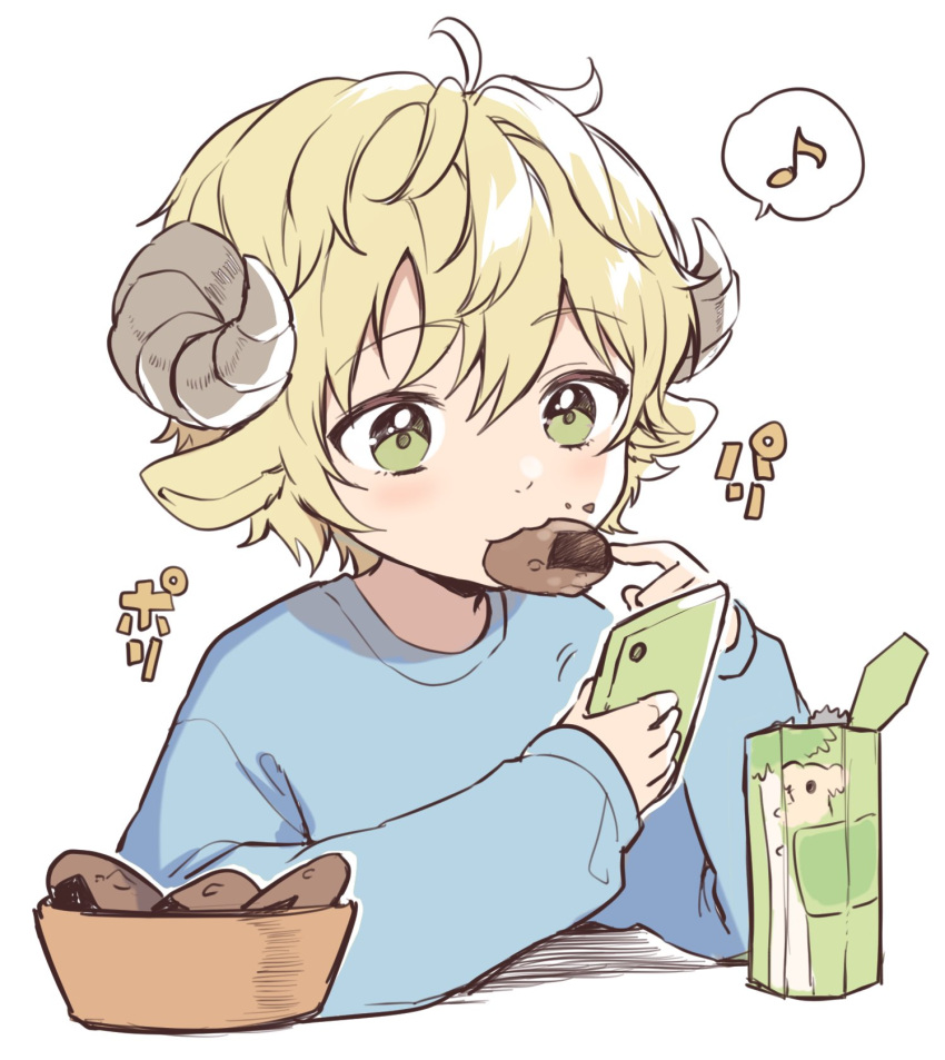 1boy animal_ears blonde_hair blush cellphone eating elbows_on_table eyebrows_visible_through_hair green_eyes highres holding holding_phone horns indie_virtual_youtuber kazepana male_focus musical_note phone pomu_meruto senbei sheep_boy sheep_ears sheep_horns smartphone spoken_musical_note virtual_youtuber