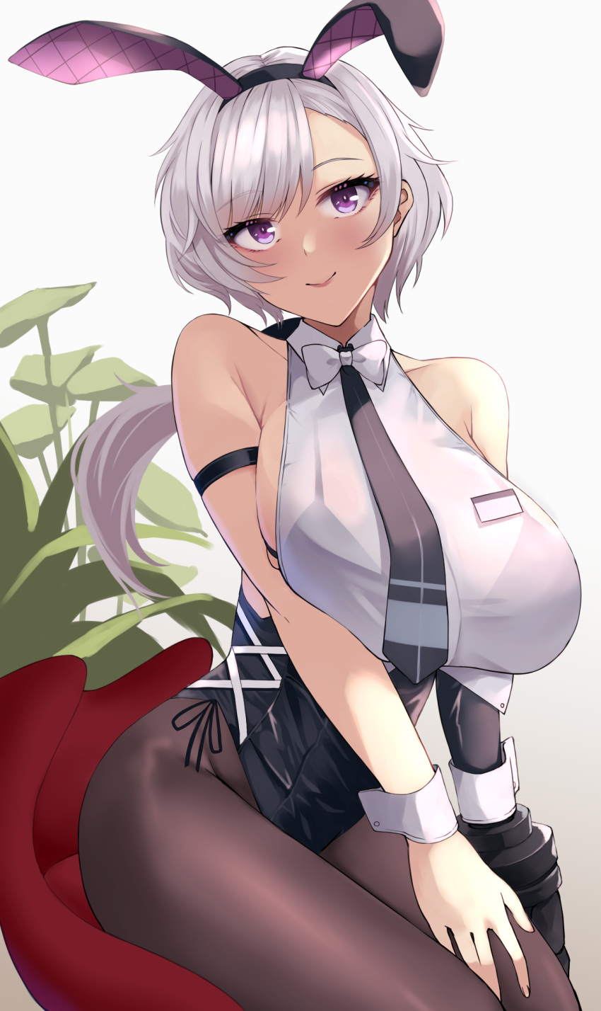 1girl animal_ears azur_lane bare_shoulders black_legwear black_necktie breasts closed_mouth eyebrows_visible_through_hair fake_animal_ears hand_on_own_leg highres large_breasts looking_at_viewer medium_hair necktie official_alternate_costume pantyhose playboy_bunny purple_eyes reno_(azur_lane) reno_(reno_bunnino)_(azur_lane) side_ponytail silver_hair simple_background sitting smile solo thighs wee_(weeyy) white_background