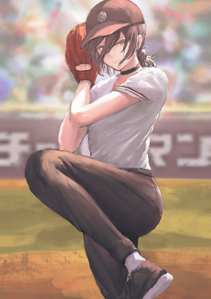 1girl 900p absurdres bangs baseball_cap baseball_mitt black_choker black_pants blurry blurry_background brown_eyes brown_footwear brown_hair brown_headwear chainsaw_man choker closed_mouth commentary day hair_between_eyes hat highres leg_up looking_at_viewer outdoors pants ponytail reze_(chainsaw_man) shirt short_sleeves solo stance standing standing_on_one_leg white_legwear white_shirt