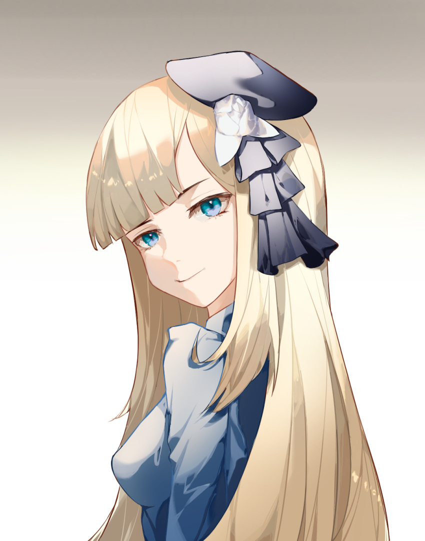 1girl bangs black_headwear blonde_hair blue_eyes blunt_bangs breasts fate_(series) flower from_side gradient gradient_background grey_background hair_flower hair_ornament hat highres kelvwinte long_hair long_sleeves looking_at_viewer looking_to_the_side lord_el-melloi_ii_case_files reines_el-melloi_archisorte shiny shiny_hair small_breasts solo