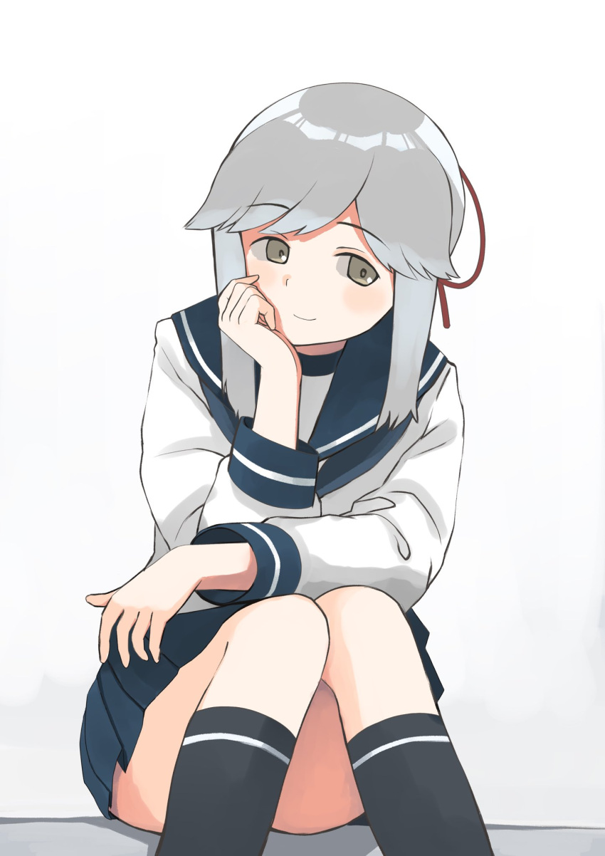 1girl adapted_costume black_legwear blue_sailor_collar blue_skirt brown_eyes commentary_request dress grey_hair highres kantai_collection kneehighs long_hair long_sleeves looking_at_viewer official_alternate_costume pleated_dress ponytail red_ribbon ribbon sailor_collar school_uniform serafuku simple_background skirt solo toplow usugumo_(kancolle) white_background