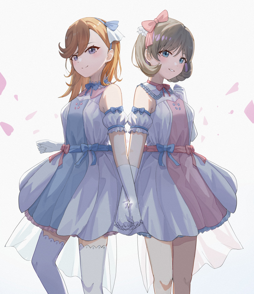 2girls absurdres aftamc blue_bow blue_bowtie blue_dress blue_eyes blue_hairband bow bowtie closed_mouth commentary dress english_commentary falling_petals feet_out_of_frame gloves gradient gradient_background grey_hair hair_bow hair_ribbon hairband highres holding_hands looking_at_viewer love_live! love_live!_superstar!! medium_hair multiple_girls orange_hair parted_lips petals pink_bow pink_bowtie pink_dress purple_eyes ribbon shibuya_kanon short_hair sleeveless sleeveless_dress smile tang_keke thighhighs two-tone_dress white_background white_dress white_gloves white_legwear white_ribbon