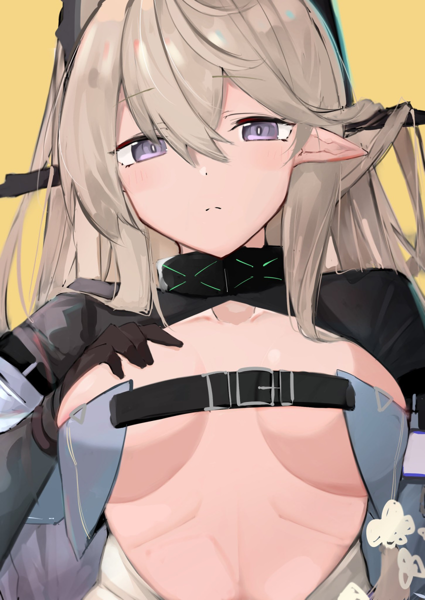 1girl arknights asususususu bangs black_gloves breasts breasts_apart bright_pupils brown_hair buckle closed_mouth collarbone expressionless eyebrows_visible_through_hair gloves hair_between_eyes highres indigo_(arknights) long_hair looking_at_viewer medium_breasts pointy_ears purple_eyes revealing_clothes simple_background solo upper_body yellow_background