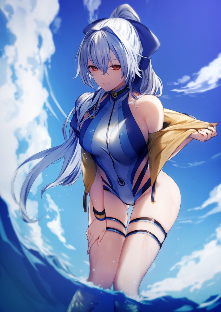 1girl bangs blue_bow blue_swimsuit bow breasts commentary fate/grand_order fate_(series) genyaky hair_between_eyes hair_bow highleg highleg_swimsuit highres large_breasts long_hair looking_at_viewer one-piece_swimsuit ponytail red_eyes sideboob silver_hair swimsuit thighs tomoe_gozen_(fate) tomoe_gozen_(swimsuit_saber)_(fate) two-tone_swimsuit white_swimsuit