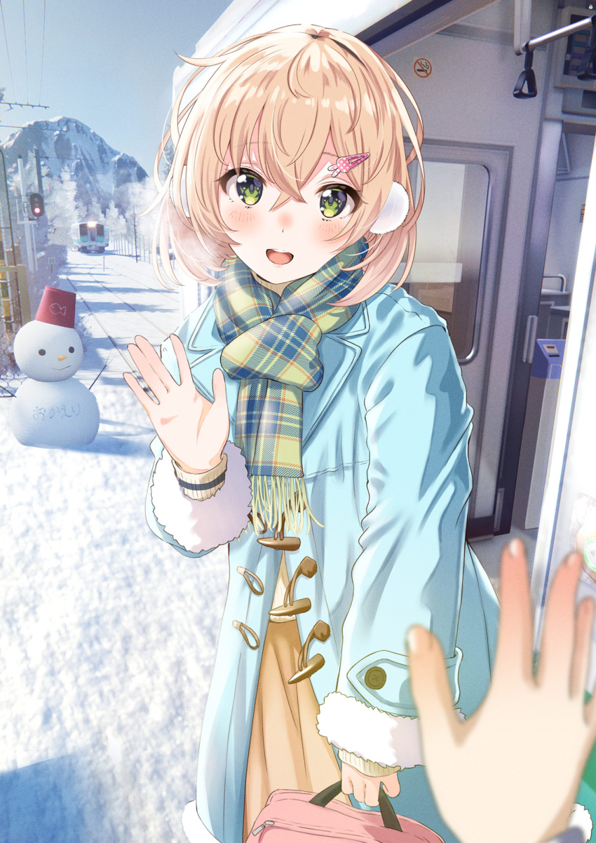 1girl aqua_coat bag bangs blonde_hair brown_skirt coat commentary_request crossed_bangs day earmuffs green_eyes green_scarf ground_vehicle hair_between_eyes hair_ornament hairclip highres holding holding_bag medium_hair mountain original outdoors overcast plaid plaid_scarf railing scarf school_uniform shiokazunoko skirt smile snow snowman solo train train_station tree vanishing_point waving winter_uniform