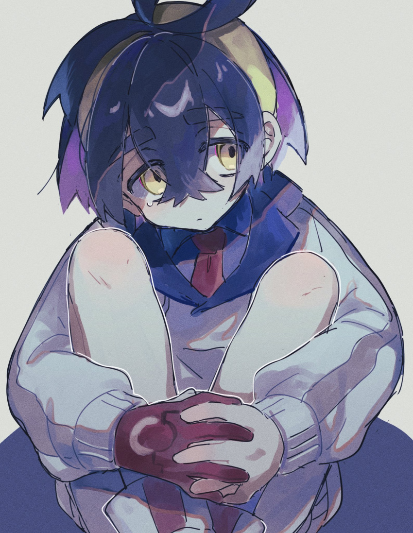 1boy black_hair closed_mouth collared_shirt gloves grey_background hair_between_eyes highres hugging_own_legs jacket kieran_(pokemon) long_sleeves male_focus multicolored_hair necktie nmnmnmk_p own_hands_together pokemon pokemon_sv purple_hair red_gloves red_necktie shirt simple_background single_glove sitting solo tears yellow_eyes