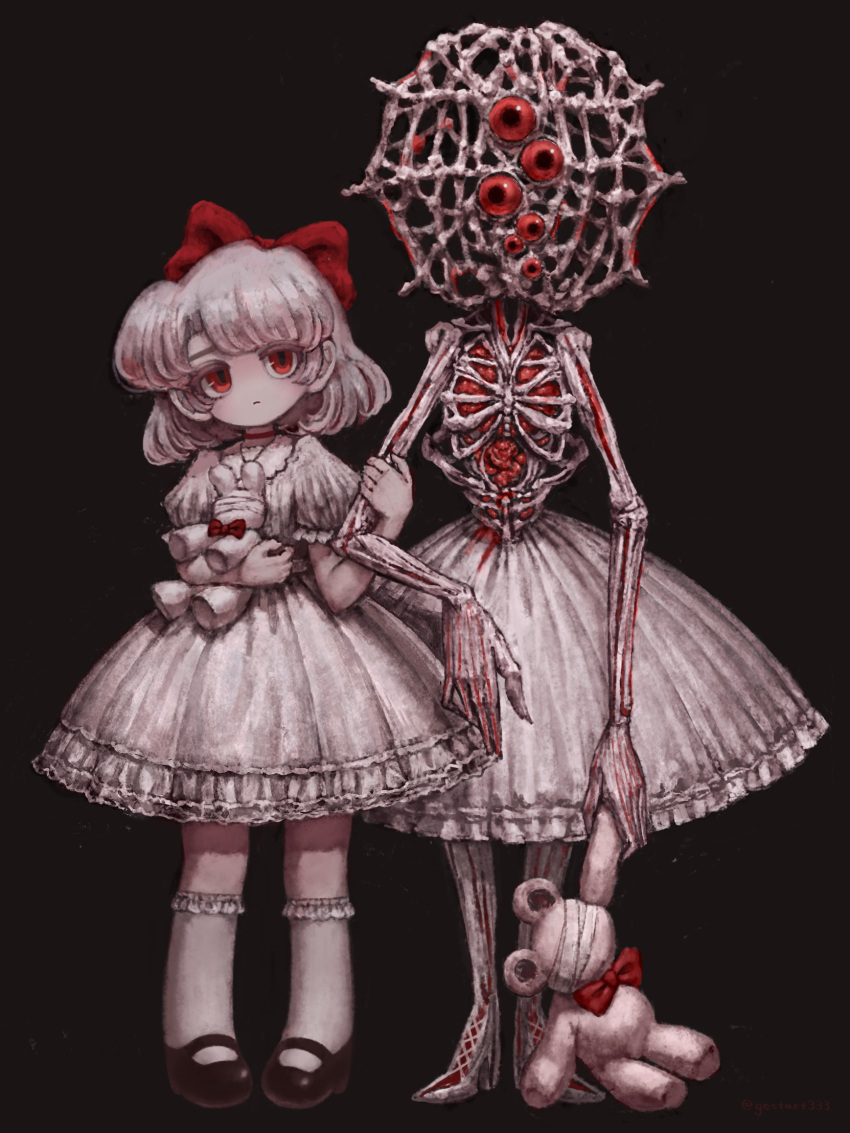 1girl 1other bandages bandages_over_eyes black_background black_footwear blood blood_on_clothes blood_on_hands blood_on_leg bow bowtie child choker dark dress eldritch_abomination extra_eyes frilled_dress frilled_shirt_collar frilled_socks frills gestart333 hair_bow highres holding_another's_arm horror_(theme) kneehighs large_bow light_frown medium_hair monster no_nose organs original red_bow red_bowtie red_choker red_eyes ribs shoes sidelocks socks stuffed_animal stuffed_rabbit stuffed_toy teddy_bear white_dress white_socks