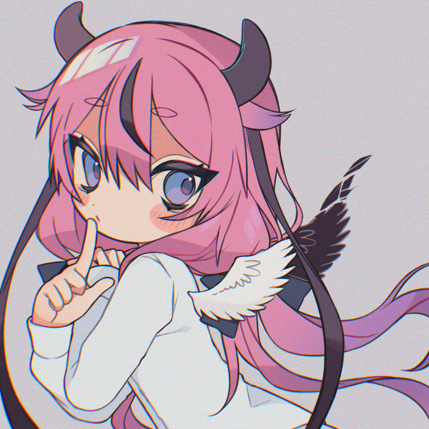 1other alt_text black_wings blue_eyes blush closed_mouth commentary_request feathered_wings finger_to_mouth from_side grey_background gynoid_talk hair_between_eyes highres horns korean_commentary long_hair long_sleeves looking_at_viewer looking_to_the_side meika_hime mismatched_wings mochi_(na_si) multicolored_hair other_focus pink_hair shirt simple_background solo streaked_hair upper_body vocaloid white_shirt white_wings wings