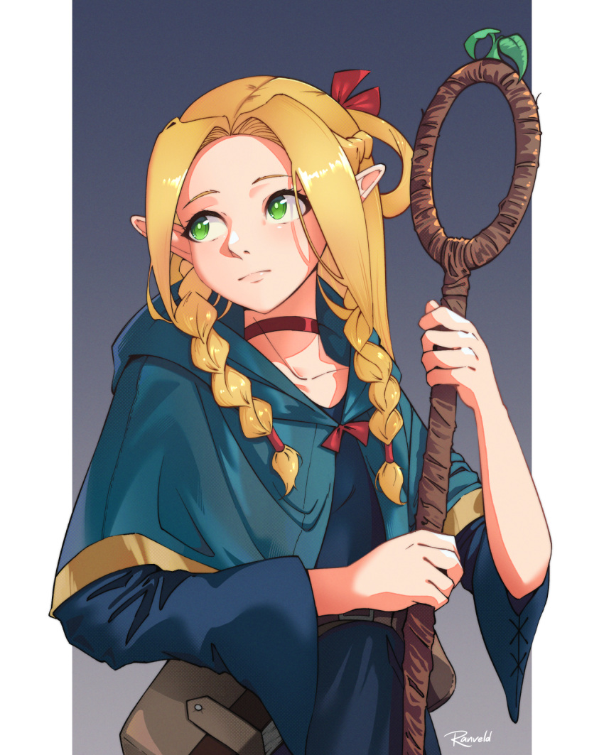 1girl blonde_hair blue_capelet blue_dress braid bright_pupils capelet choker closed_mouth commentary cowboy_shot dress dungeon_meshi elf expressionless forehead french_braid green_eyes grey_background hand_up highres holding holding_staff lips long_hair long_sleeves looking_to_the_side mage_staff marcille_donato nose parted_bangs pointy_ears ranveld red_choker signature simple_background solo staff twin_braids wide_sleeves