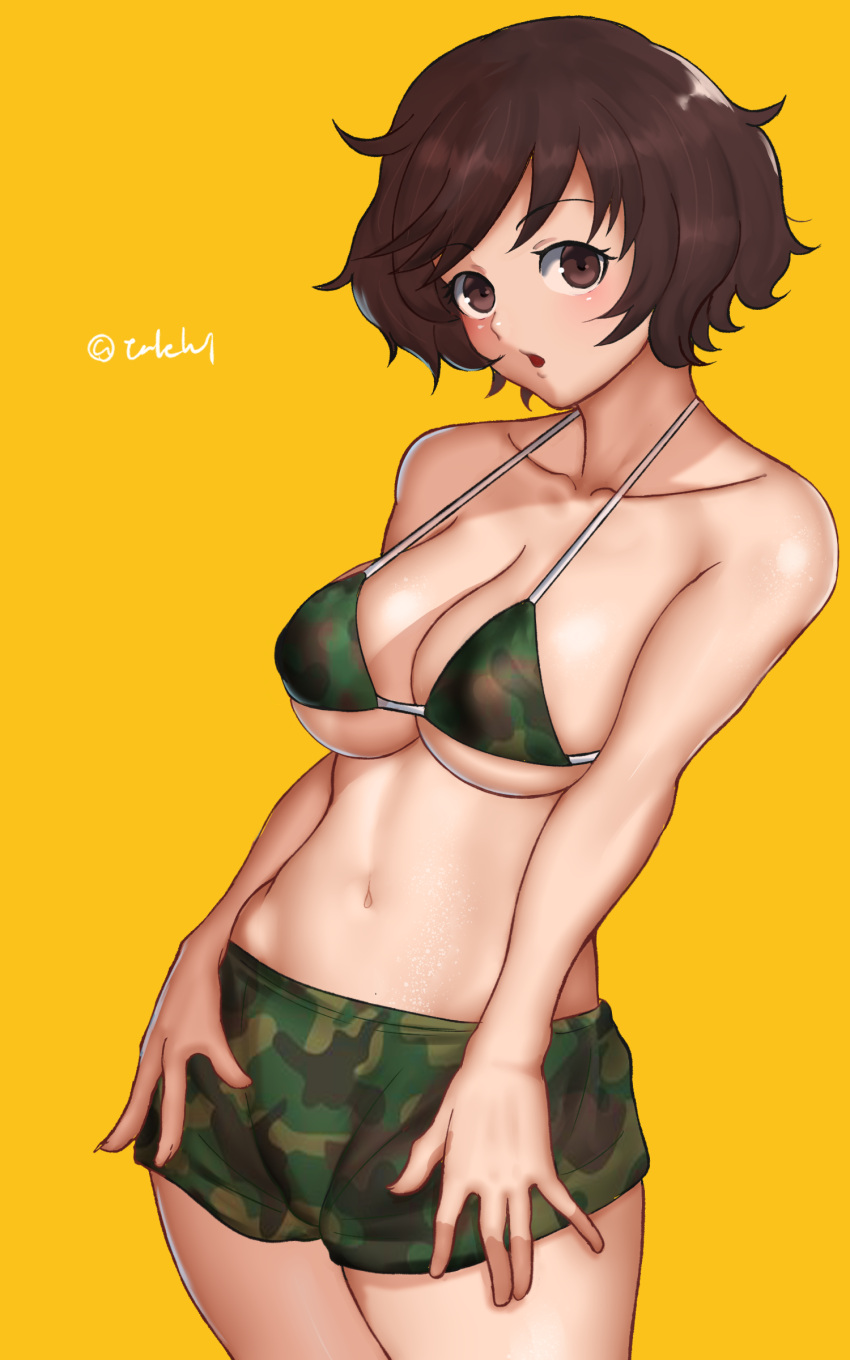 1girl absurdres akiyama_yukari bangs bikini bikini_shorts breasts brown_eyes brown_hair camouflage camouflage_bikini cleavage commentary girls_und_panzer green_bikini halterneck highres looking_at_viewer medium_breasts messy_hair navel open_mouth short_hair shorts simple_background solo standing swimsuit takefu_jiin twitter_username yellow_background