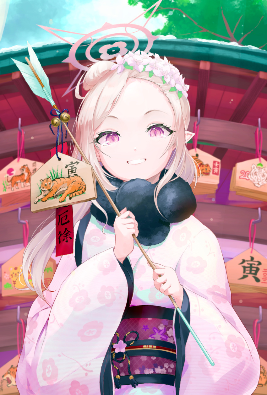 1girl arrow_(projectile) bangs_pinned_back blue_archive chinese_zodiac forehead fur_scarf furisode grin halo hamaya head_wreath highres japanese_clothes kimono looking_at_viewer mutsuki_(blue_archive) new_year obi purple_eyes sash shrine silver_hair smile solo user_nvdt8527 white_kimono wide_sleeves year_of_the_tiger