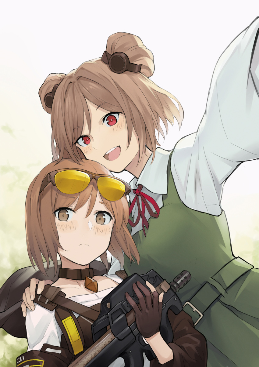 2girls absurdres afa bangs belt blush breasts brown_choker brown_gloves bullpup choker closed_mouth collarbone commentary cosplay costume_switch double_bun dress eyebrows_visible_through_hair eyewear_on_head fingerless_gloves girls'_frontline gloves green_dress gun gunslinger_girl hair_ornament hairclip hand_on_own_shoulder henrietta_(gunslinger_girl) henrietta_(gunslinger_girl)_(cosplay) highres holding holding_gun holding_weapon light_brown_eyes light_brown_hair long_sleeves looking_at_viewer multiple_girls neck_ribbon open_mouth p90 p90_(girls'_frontline) p90_(girls'_frontline)_(cosplay) red_eyes red_ribbon revision ribbon shirt short_hair simple_background smile standing submachine_gun teeth upper_body upper_teeth weapon weapon_connection white_shirt