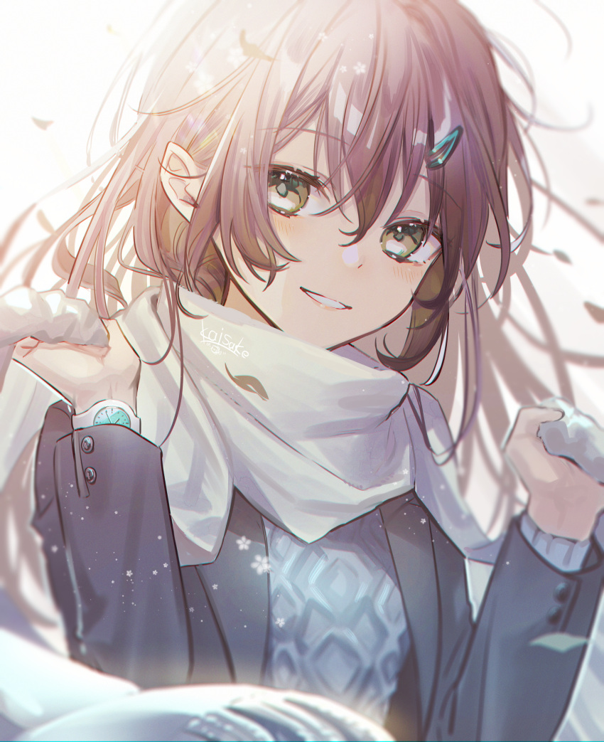 1girl absurdres bangs blush brown_hair hair_ornament hairclip highres long_hair looking_at_viewer original sake_(utopia_modoki) scarf smile solo sweater watch winter_clothes