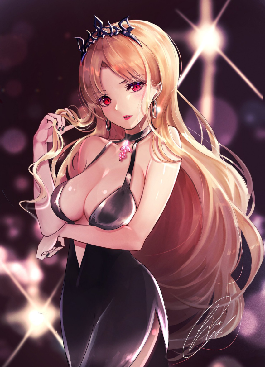 1girl bangs black_dress black_nails blonde_hair braid breasts chiachun0621 cleavage crossed_arms crown_braid dress earrings ereshkigal_(fate) eyebrows_visible_through_hair fate/grand_order fate_(series) feet_out_of_frame hand_in_hair highres hoop_earrings jewelry long_hair looking_at_viewer medium_breasts nail_polish necklace open_mouth parted_lips pink_lips purple_eyes solo standing