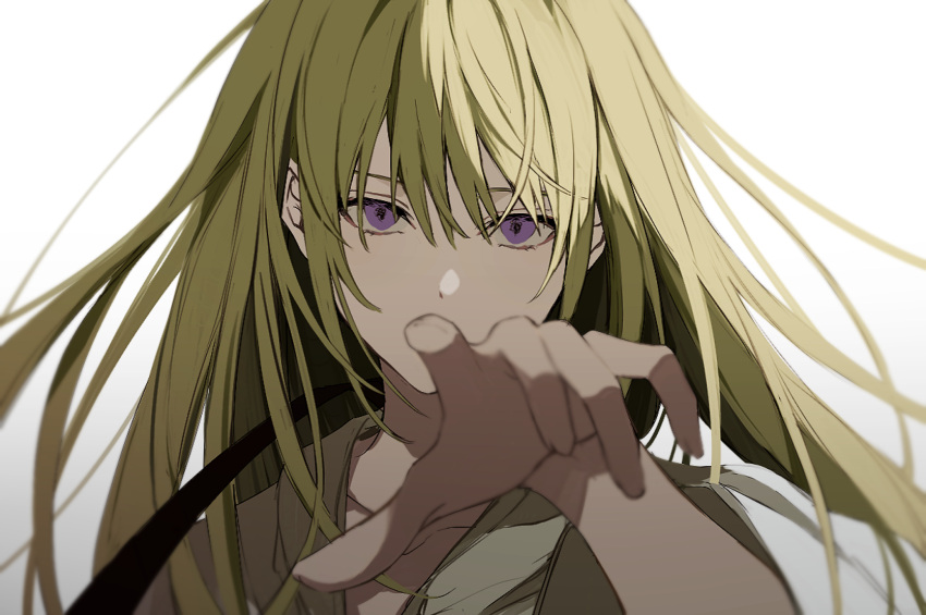 1other ambiguous_gender androgynous bangs face fate/grand_order fate_(series) gradient gradient_background green_hair hand_up highres kingu_(fate) long_hair long_sleeves looking_at_viewer nozz177 purple_eyes robe simple_background solo type-moon upper_body very_long_hair white_background white_robe