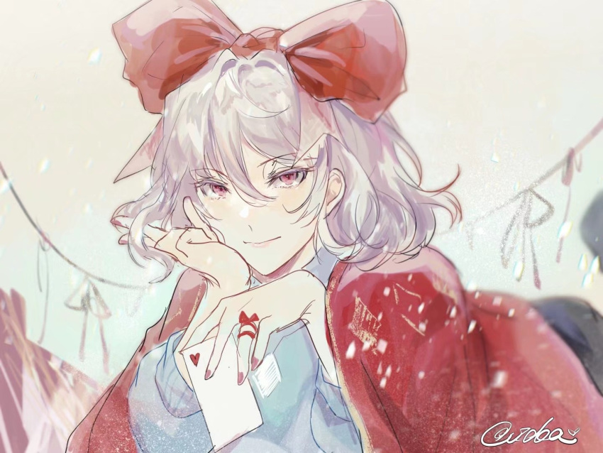 1girl artist_name bangs blunt_bangs bow confetti_cousin hair_bow hairband heart lens_flare looking_at_viewer pink_eyes red_bow red_nails short_hair sky:_children_of_the_light smile solo upper_body vidoakdame wavy_hair white_hair