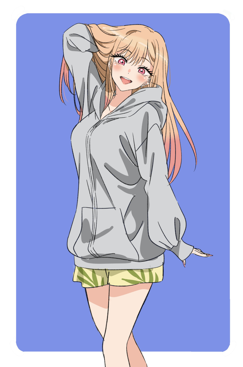 1girl absurdres barbell_piercing bare_legs blonde_hair blue_background blush ear_piercing earrings fake_nails grey_hoodie hand_in_hair highres hood hoodie jewelry kitagawa_marin multicolored_hair official_art outline piercing pink_hair red_eyes round_teeth sono_bisque_doll_wa_koi_wo_suru teeth tongue white_outline yamazakijun