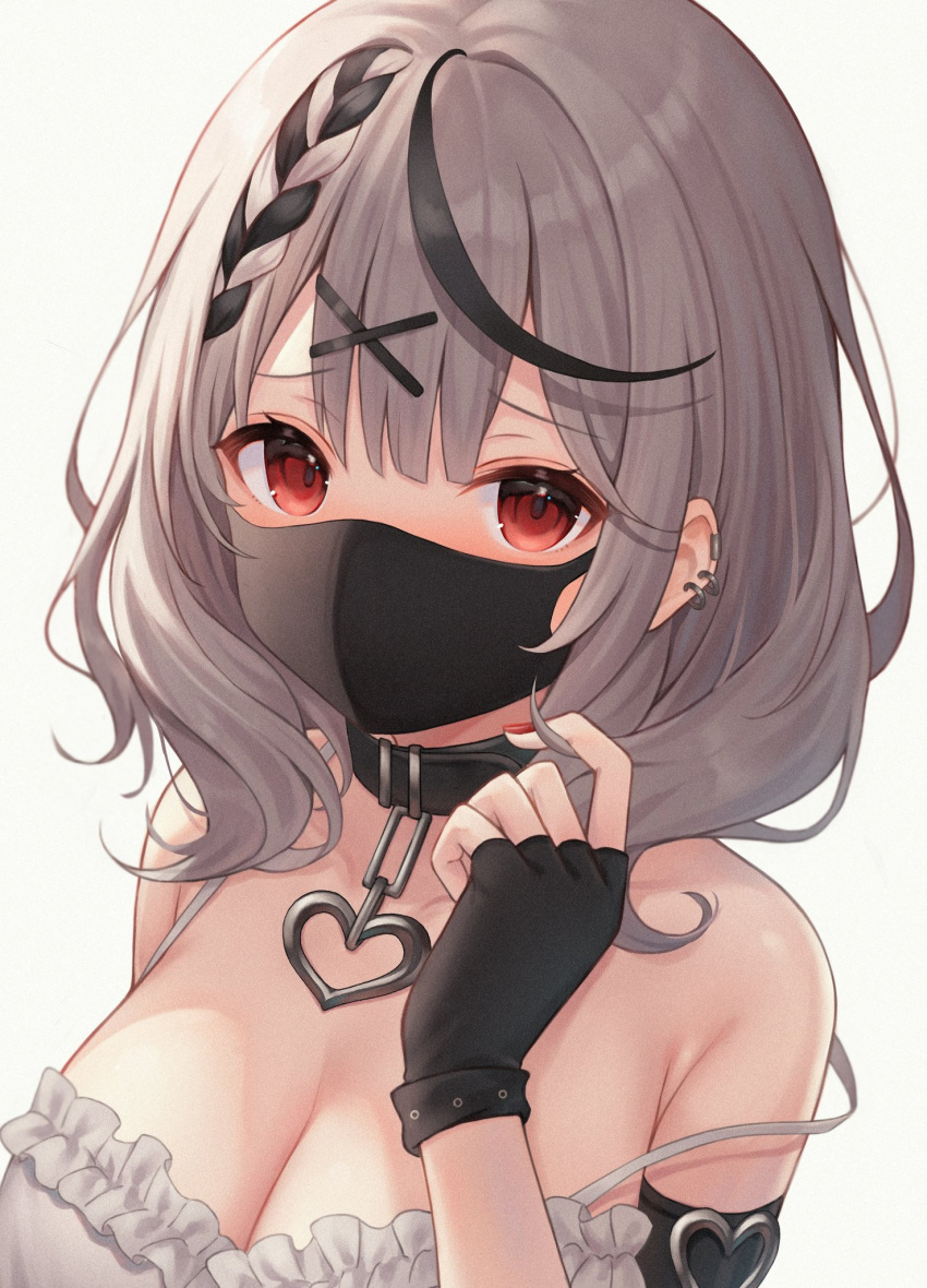 1girl 5ggggggi black_collar black_gloves breasts cleavage collar ear_piercing fingerless_gloves gloves green_hair highres hololive looking_at_viewer mask mouth_mask multicolored_hair piercing red_eyes red_nails sakamata_chloe solo two-tone_hair virtual_youtuber white_background