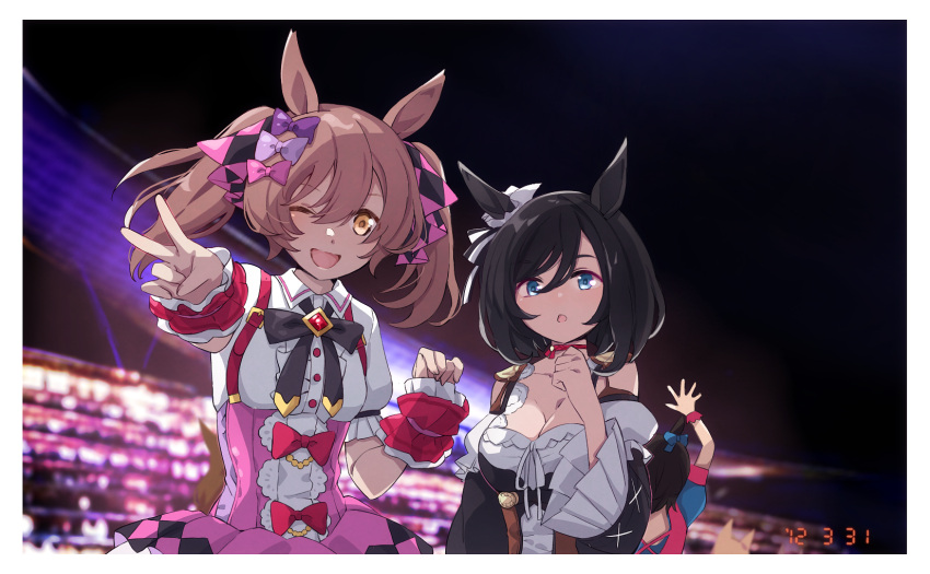 2girls :o animal_ears bangs black_hair blue_eyes bow bowtie breasts brown_hair center_frills choker cleavage concert dated dirndl dress eishin_flash_(umamusume) frills german_clothes hair_between_eyes hair_bow highres horse_ears looking_at_viewer medium_breasts multiple_girls nanaheibei_3 night one_eye_closed outstretched_arm people puffy_short_sleeves puffy_sleeves segment_display short_sleeves skirt smart_falcon_(umamusume) smile stage_lights suspender_skirt suspenders twintails umamusume upper_body v white_dress wrist_cuffs yellow_eyes