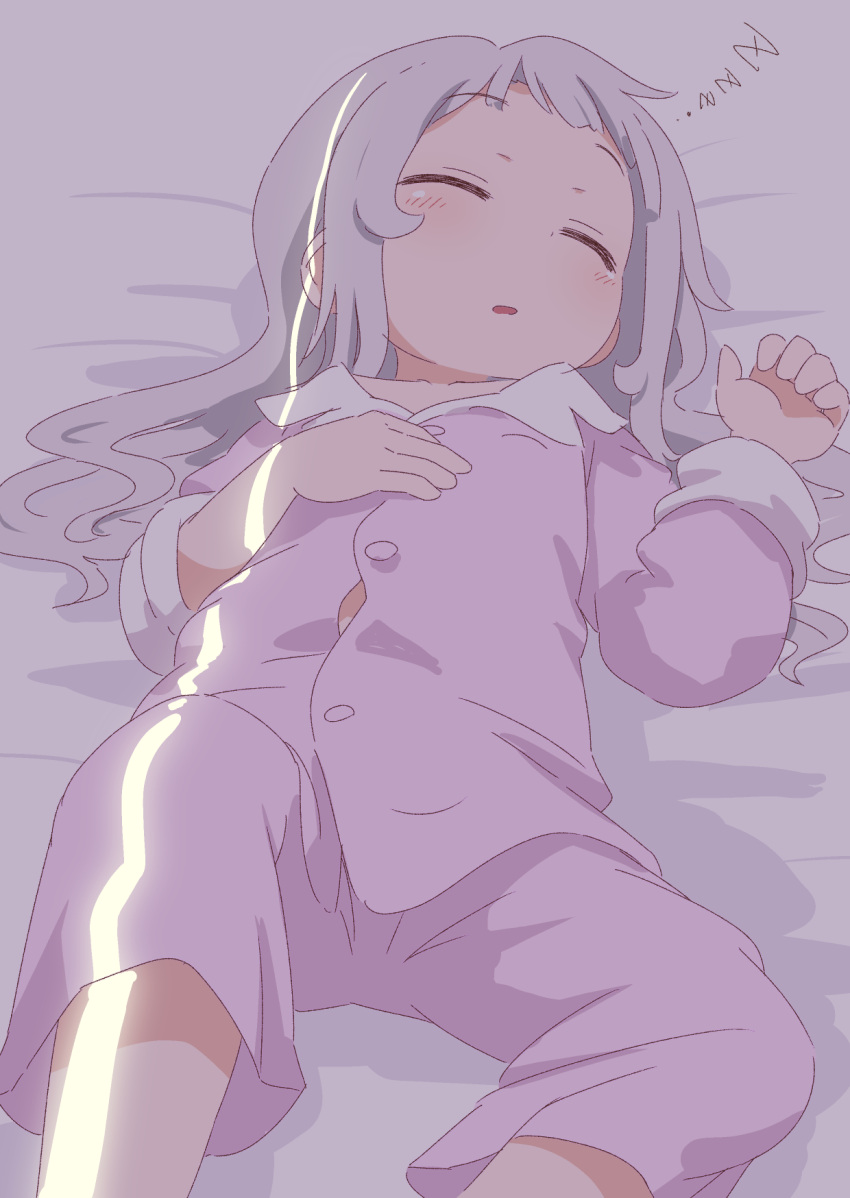 1girl bed_sheet buttons closed_eyes hand_on_own_chest highres light_blush long_hair long_sleeves lying on_back on_bed open_mouth original pajamas pants pink_pajamas pink_pants pink_shirt samansa_ex shirt sleeping solo tabasa_(samansa_ex) white_hair zzz