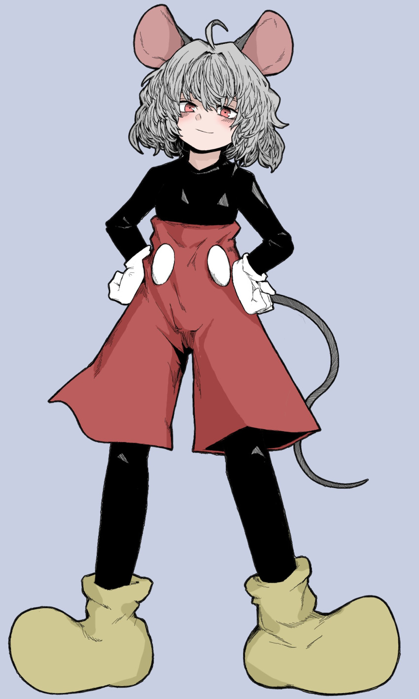 1girl absurdres ahoge animal_ears closed_mouth cosplay disney eyebrows_visible_through_hair fe_(tetsu) full_body gloves grey_background grey_hair hands_on_hips highres looking_at_viewer mickey_mouse mickey_mouse_(cosplay) mouse_ears mouse_tail nazrin red_eyes red_shorts short_hair shorts simple_background smile solo standing tail touhou white_gloves yellow_footwear
