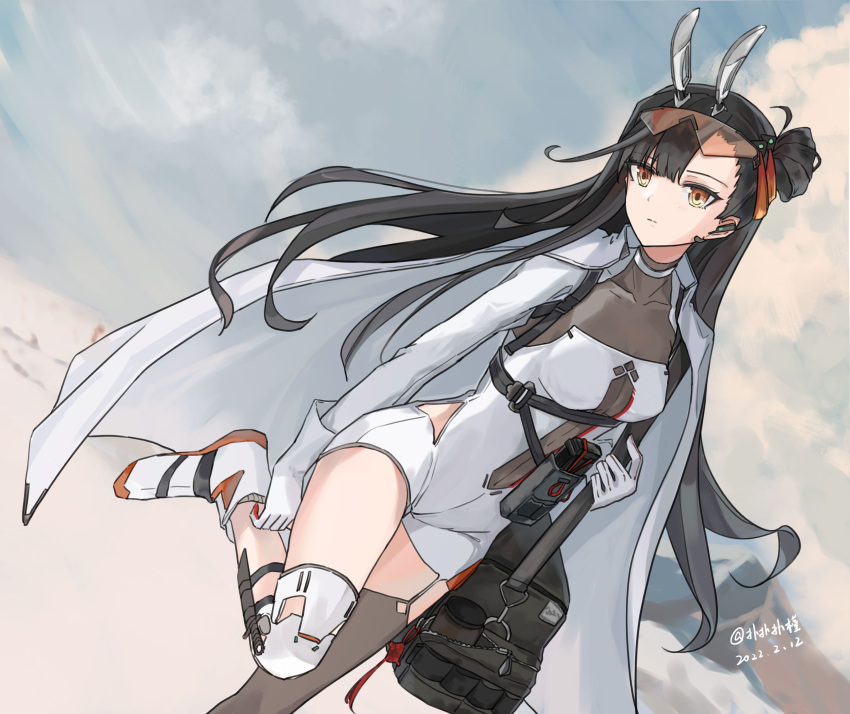 1girl absurdres animal_ears bag bangs black_hair black_legwear breasts choker cloak closed_mouth collarbone dress earpiece eyebrows_visible_through_hair eyewear_on_head fake_animal_ears feet_out_of_frame girls'_frontline gloves highres holding holding_bag long_hair long_sleeves looking_away medium_breasts mountainous_horizon orange_eyes qbz-191_(girls'_frontline) sakatakin side_bun simple_background single_thighhigh sky solo standing standing_on_one_leg thighhighs white_choker white_cloak white_dress white_footwear white_gloves